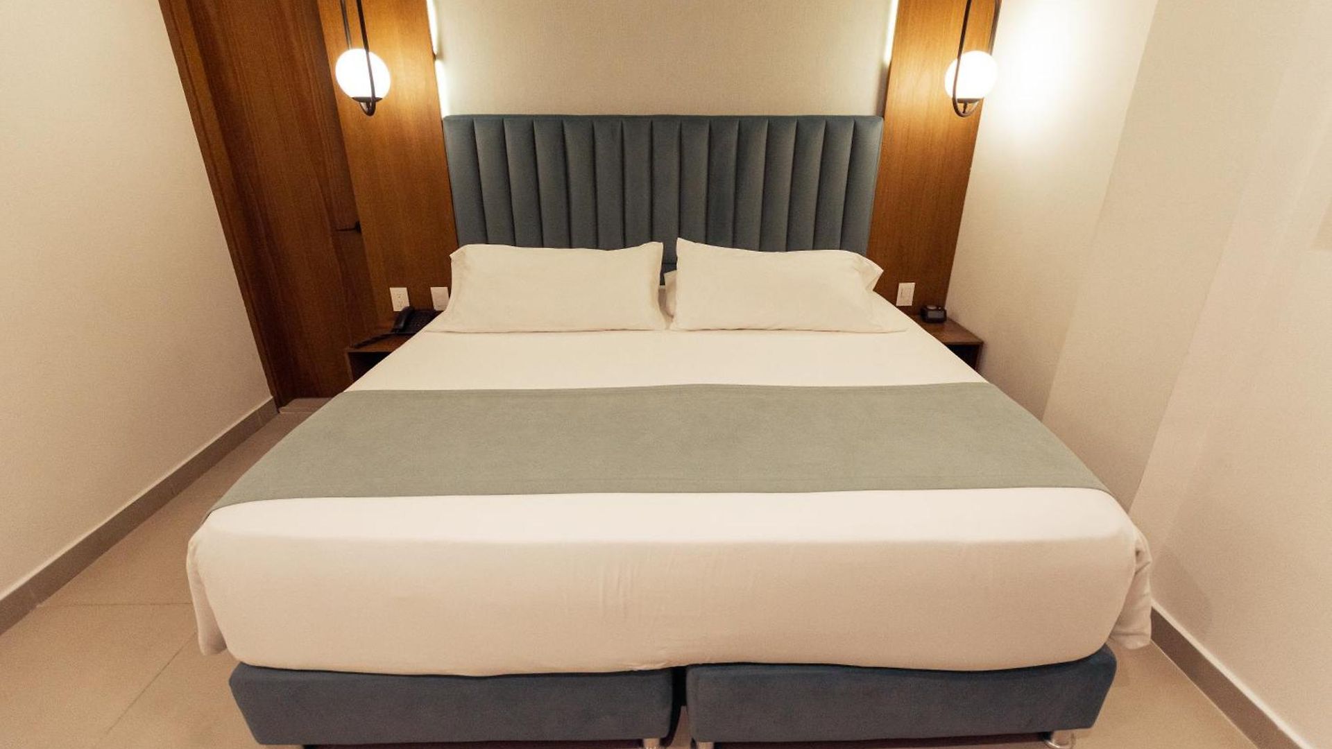 Zi One Luxury Hotel