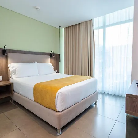 Zi One Luxury 4*