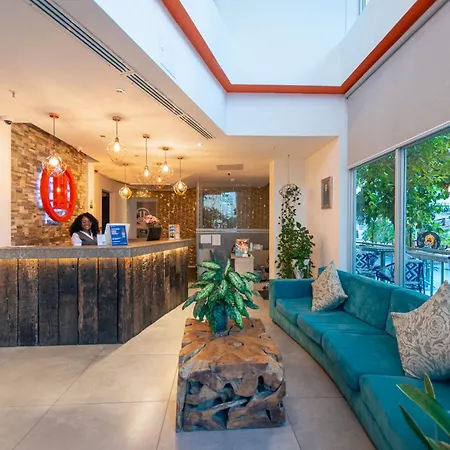 Zi One Luxury 4*