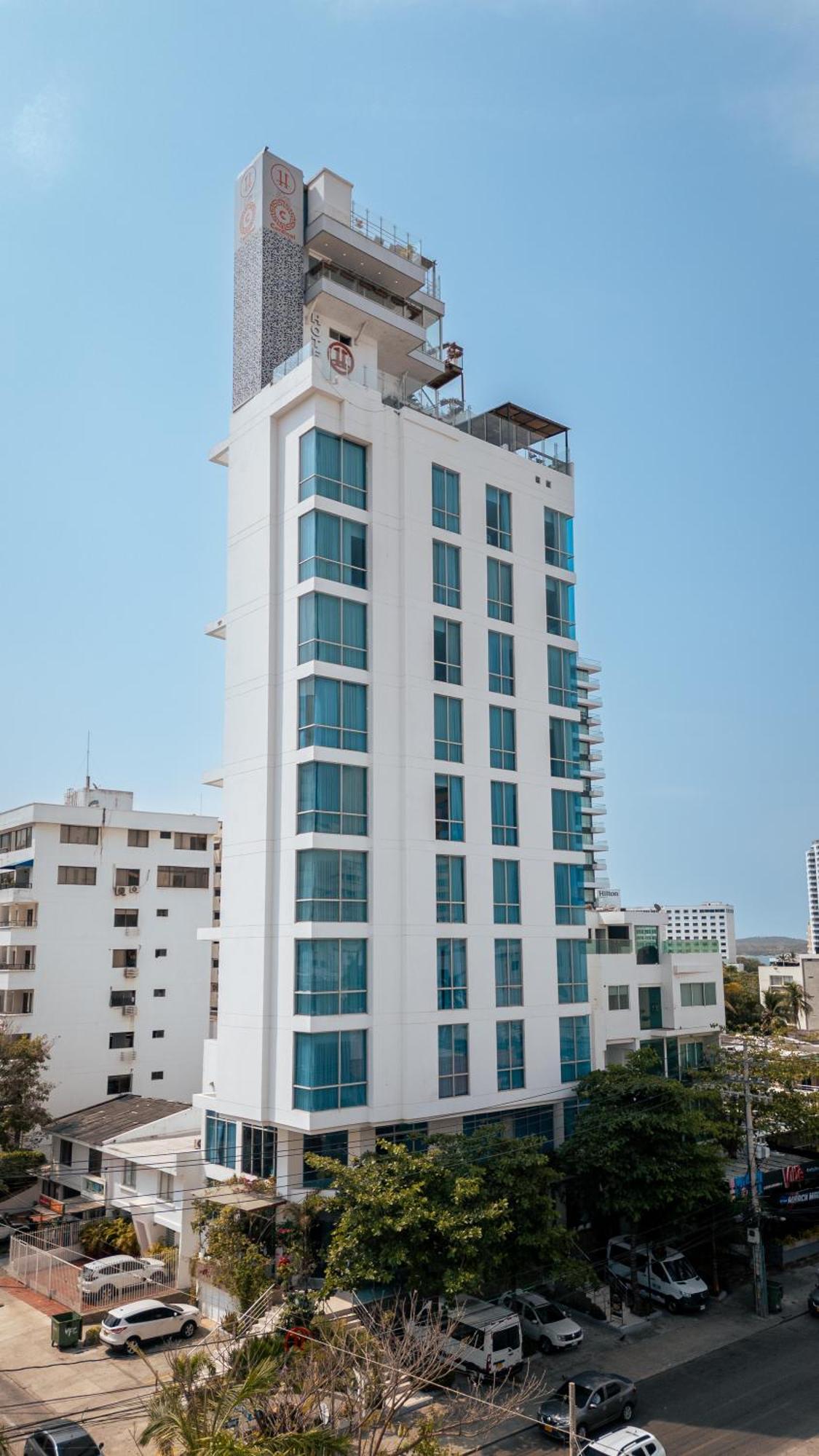 Zi One Luxury Hotel 4*