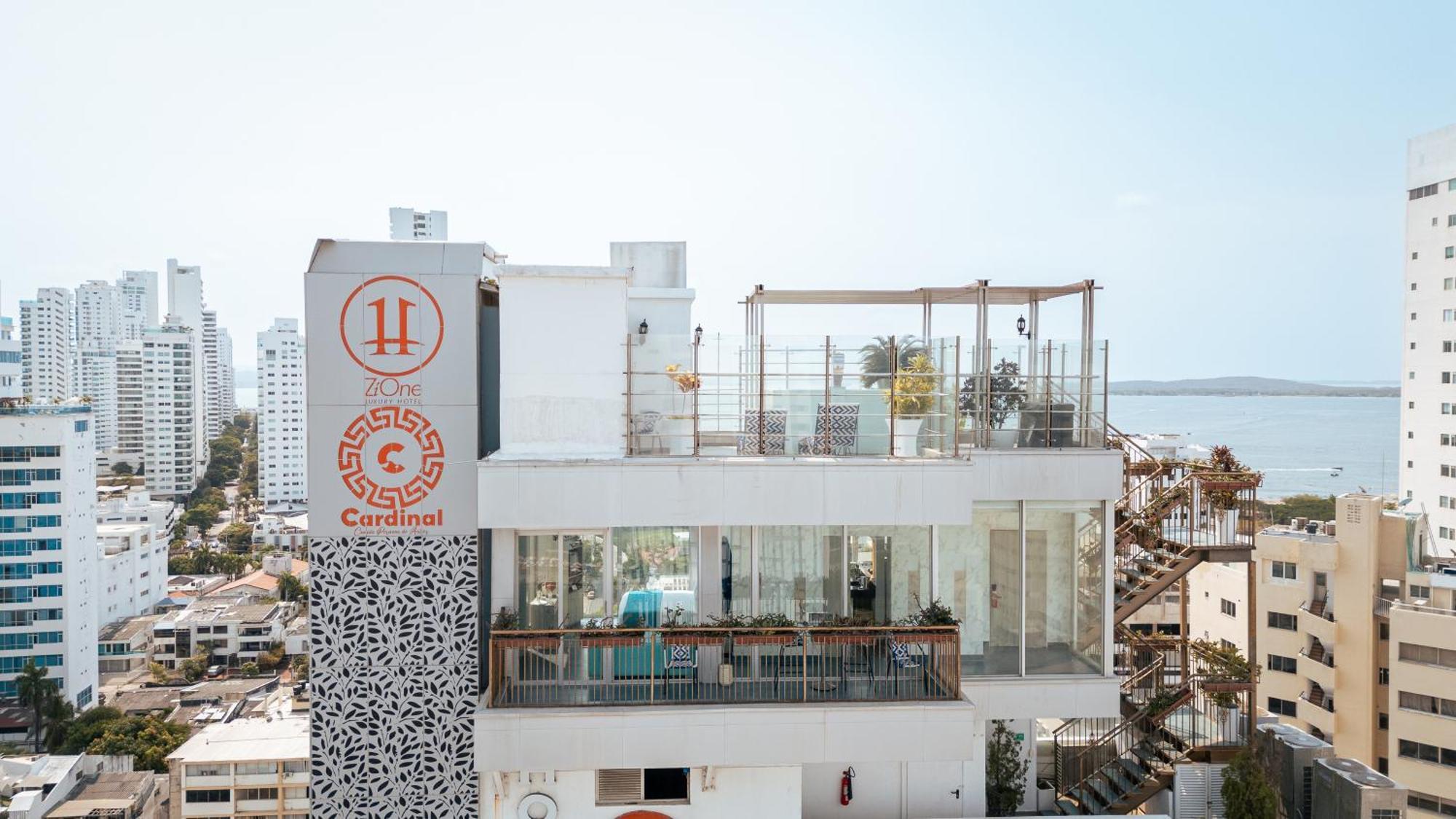 Zi One Luxury Hotel 4*