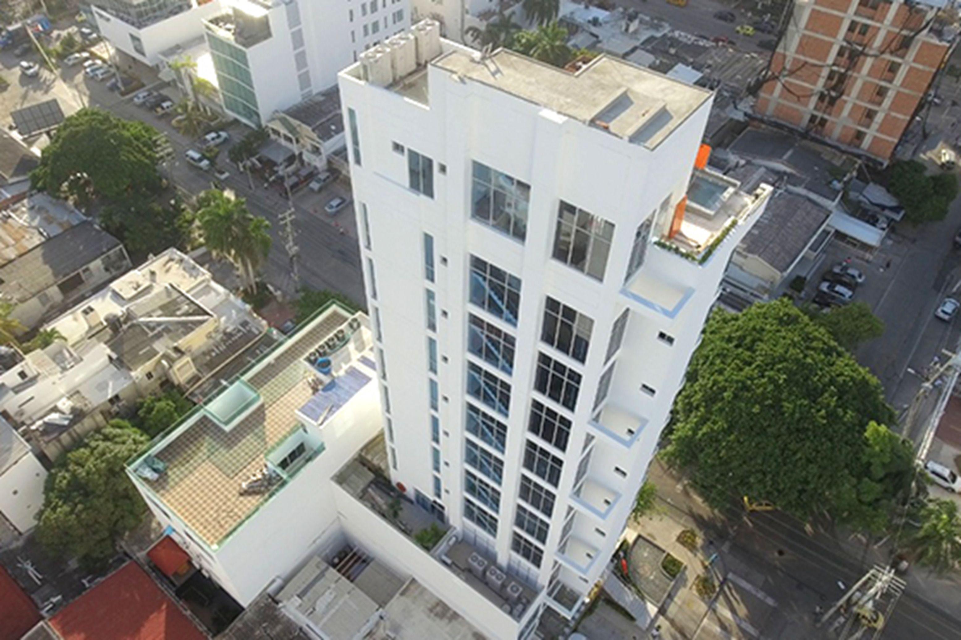 Zi One Luxury Hotel 4*